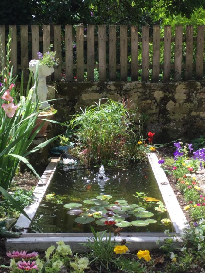 Les Noyers Aulnay Bed & Breakfast Aulnay  Bagian luar foto